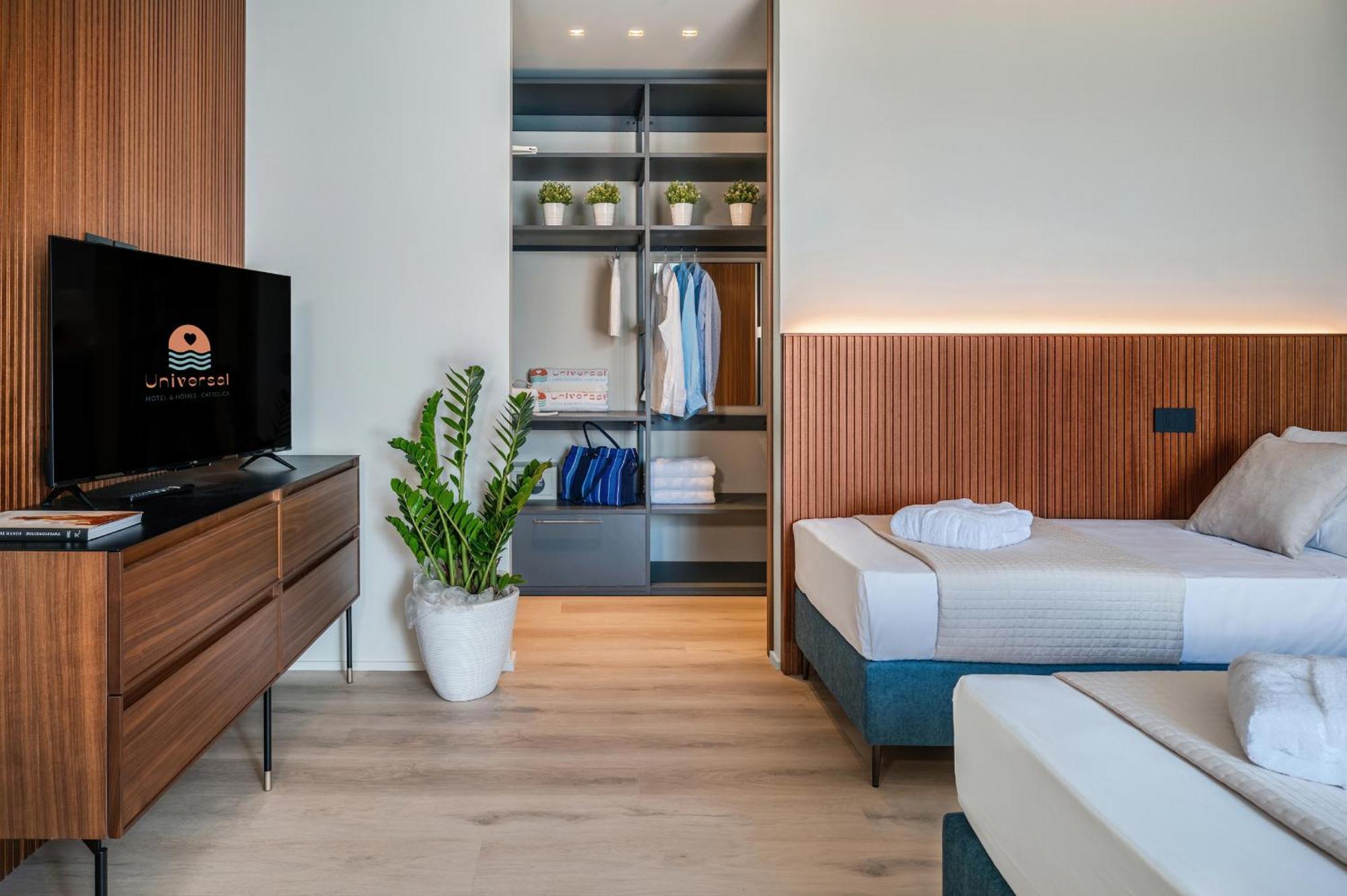 Hotel Universal Cattolica Luaran gambar