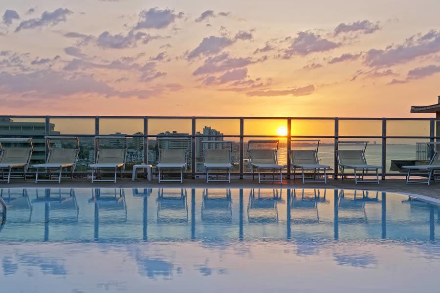 Hotel Universal Cattolica Luaran gambar